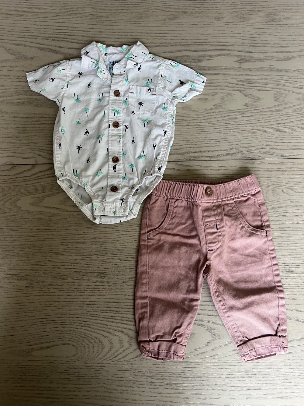 Two-Piece Matching Set β White Palm Print Bodysuit & Pink Pants